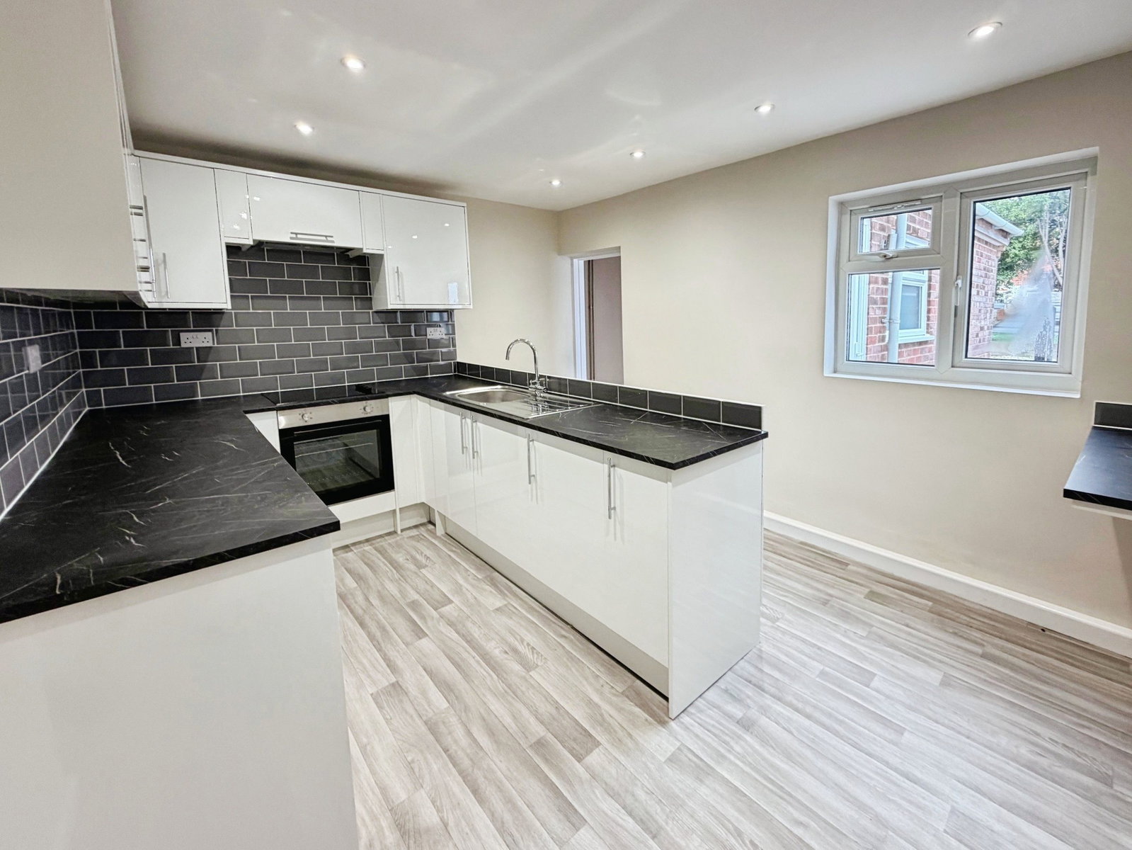 Terraced House for sale in Gloucester, Wellesley Street, Gloucester, GL1 4QP