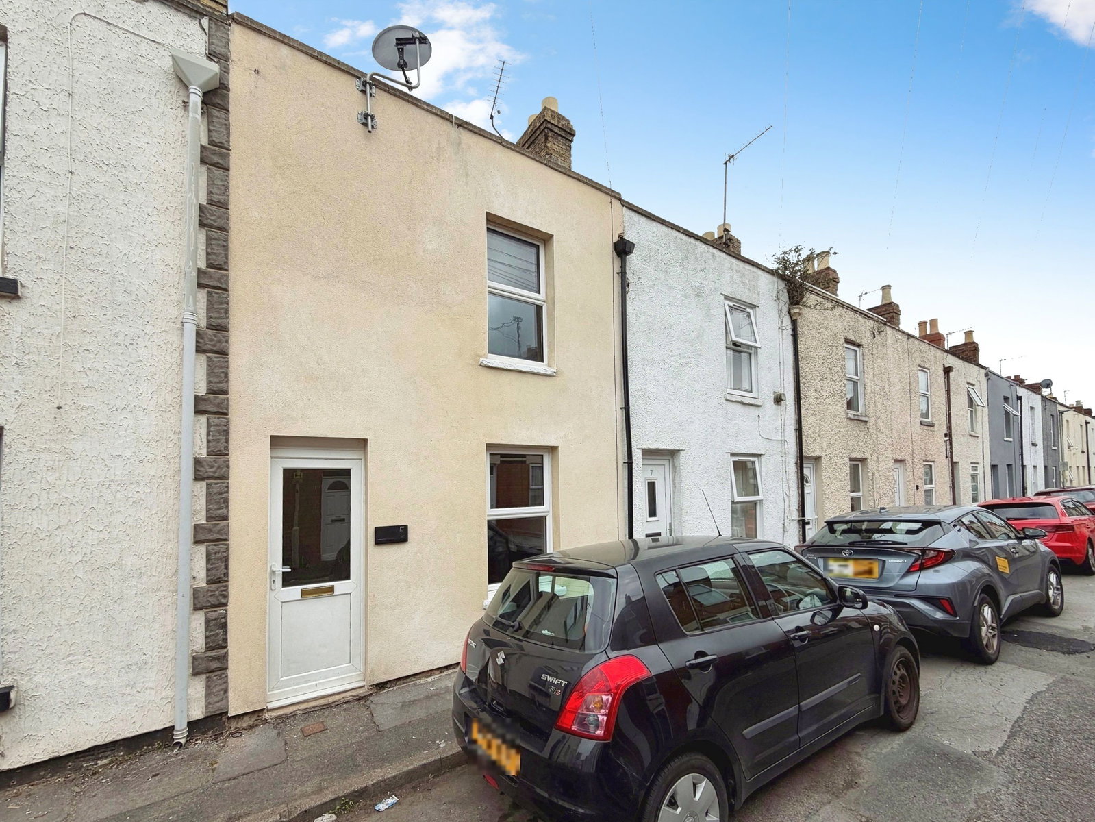 Terraced House for sale in Gloucester, Wellesley Street, Gloucester, GL1 4QP
