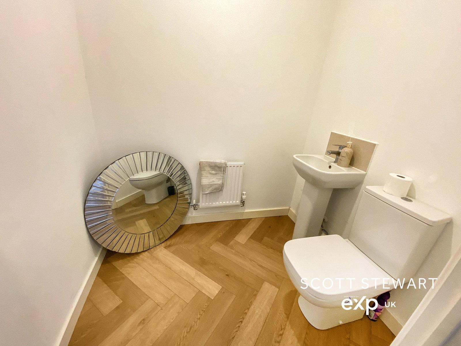 Detached House for sale in Peterborough, Aqua Drive, Hampton Woods, Peterborough, PE7 8US