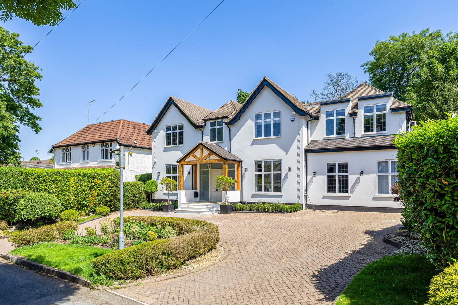 Detached House for sale in Bushey, Bel-Air, California Lane, Bushey, WD23