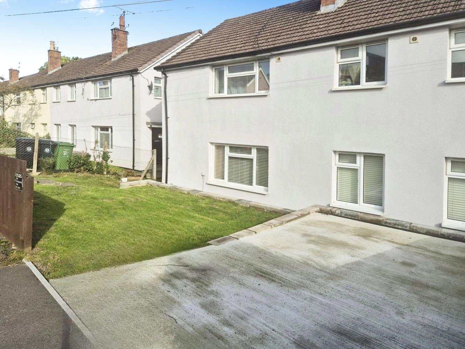 Flat for sale in Bristol, Millground Road, Bishopsworth, Bristol, BS13, 715 m²