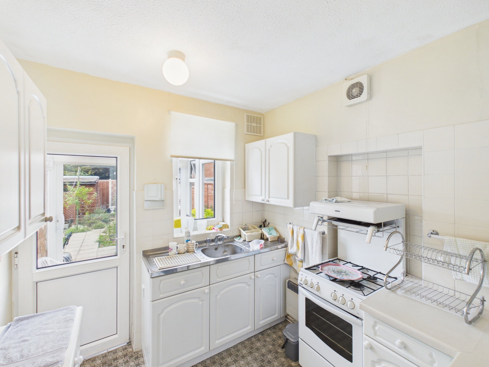 Semi Detached House for sale in Ipswich, Britannia Road, Ipswich, 867 m²