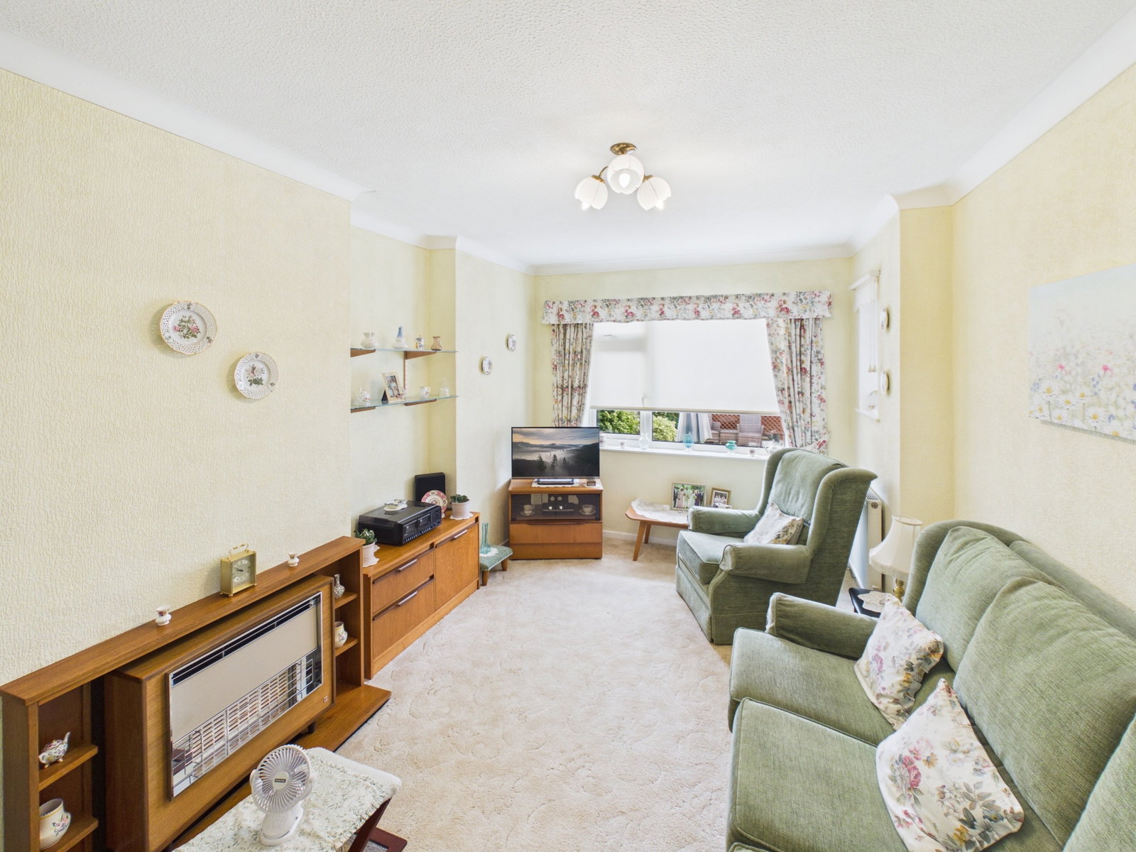 Semi Detached House for sale in Ipswich, Britannia Road, Ipswich, 867 m²