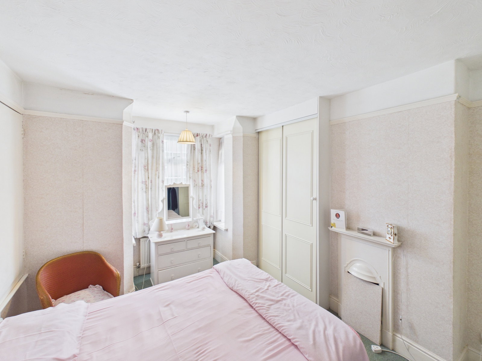 Semi Detached House for sale in Ipswich, Britannia Road, Ipswich, 867 m²