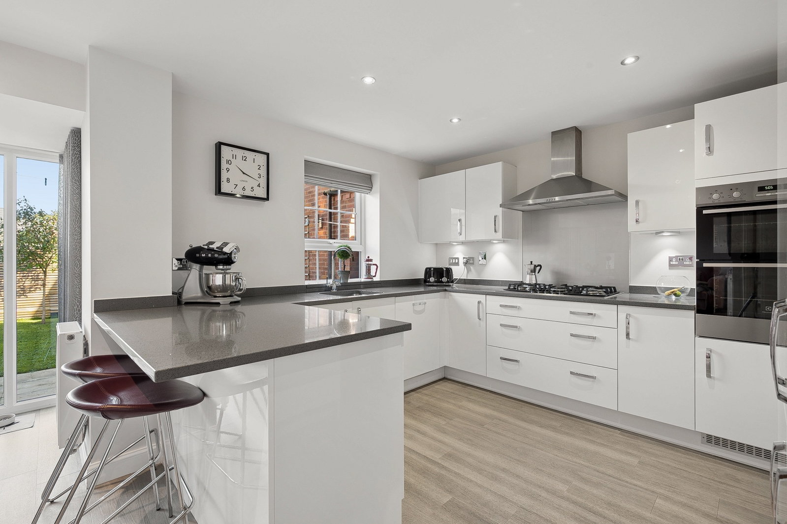 Detached House for sale in Wilmslow, Primrose Way, Wilmslow, Cheshire, SK9 4EF, 1569 m²