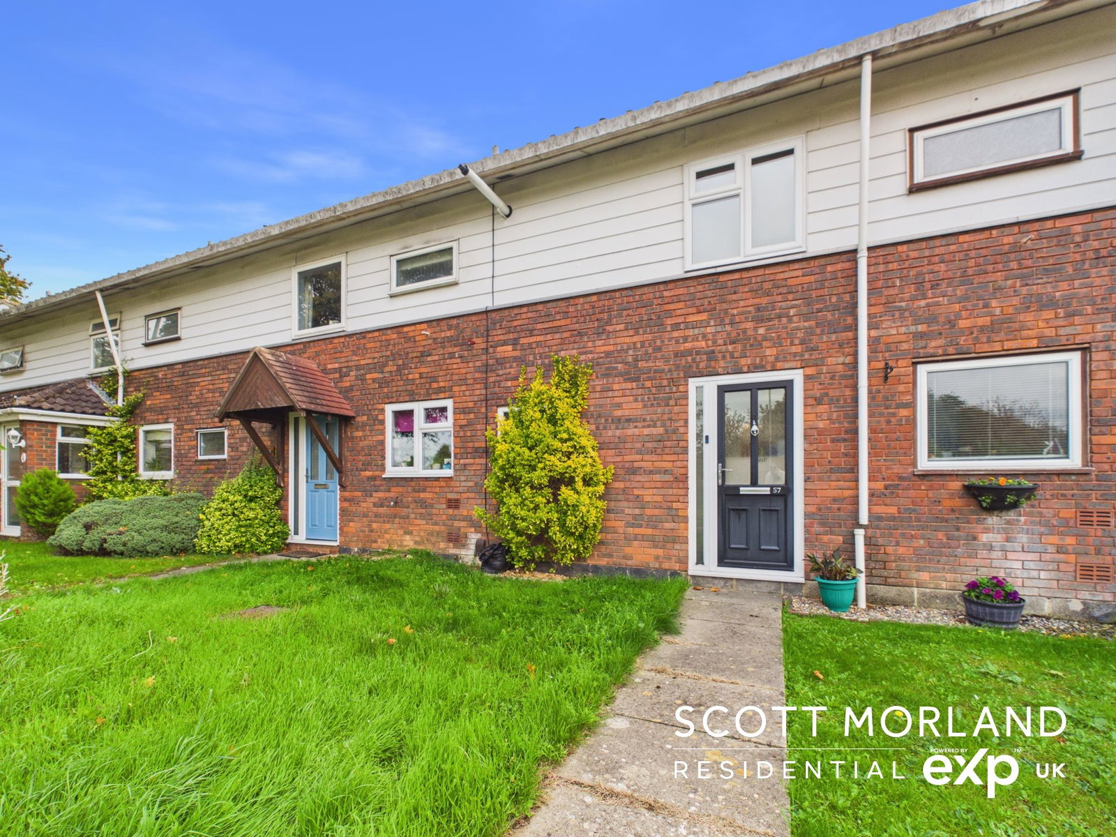 Terraced House for sale in Basingstoke, Bach Close, Basingstoke, RG22 4JZ