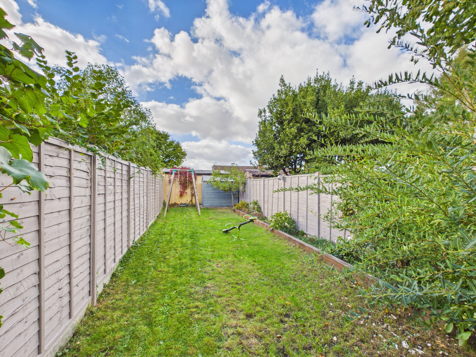 Semi Detached House for sale in Snodland, Malling Road, Snodland, ME6 5EQ