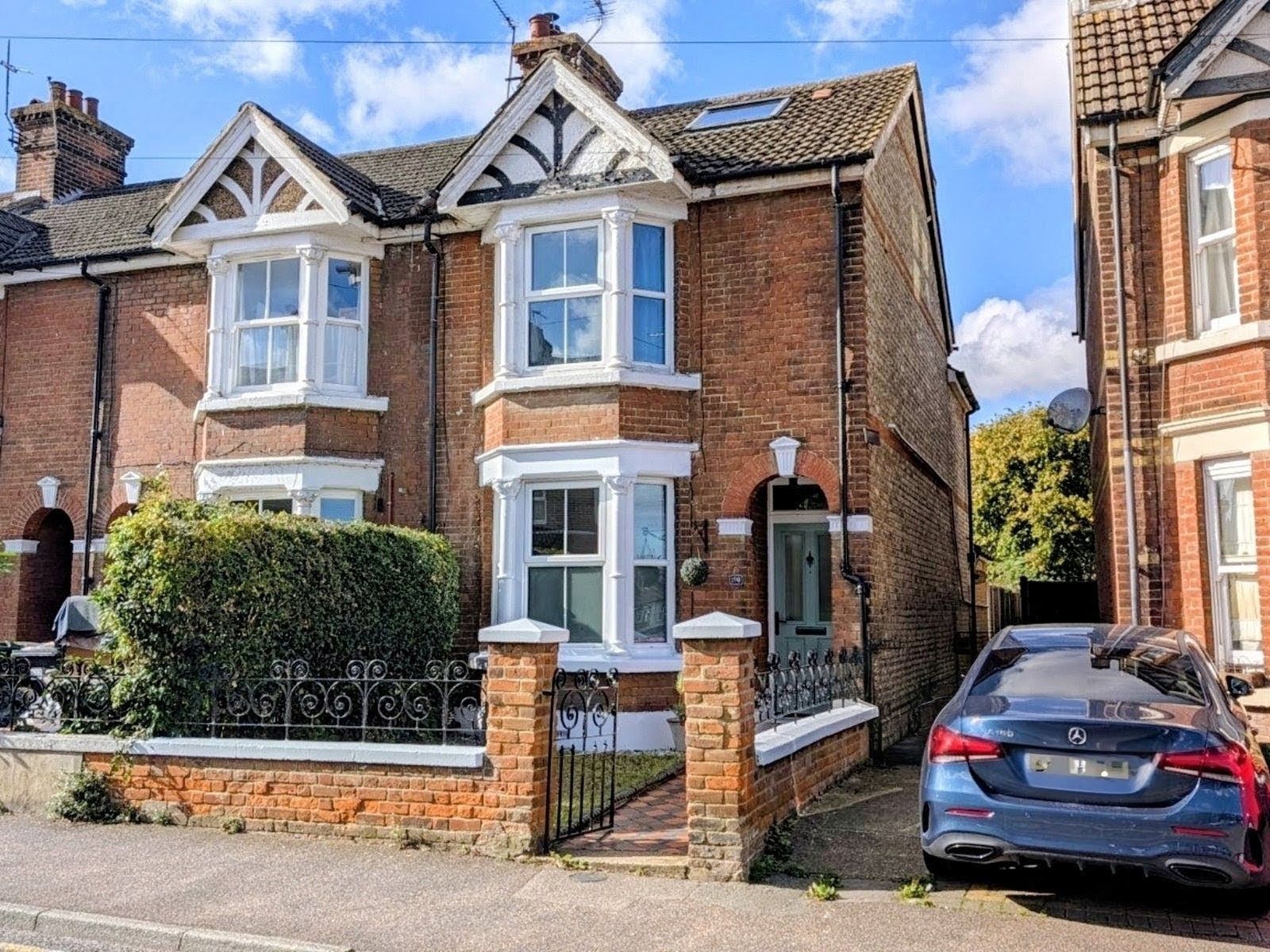 End Of Terrace House for sale in Snodland, Malling Road, Snodland, ME6