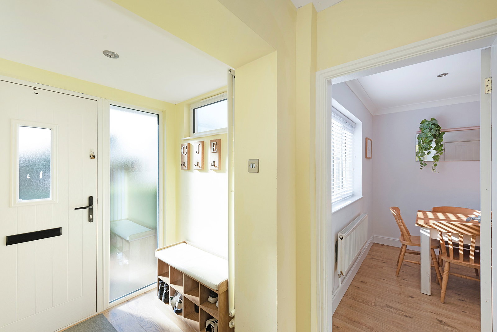 Semi Detached House for sale in Ely, York Road, Sutton, SAT NAV CB6 2NU, 1162 m²