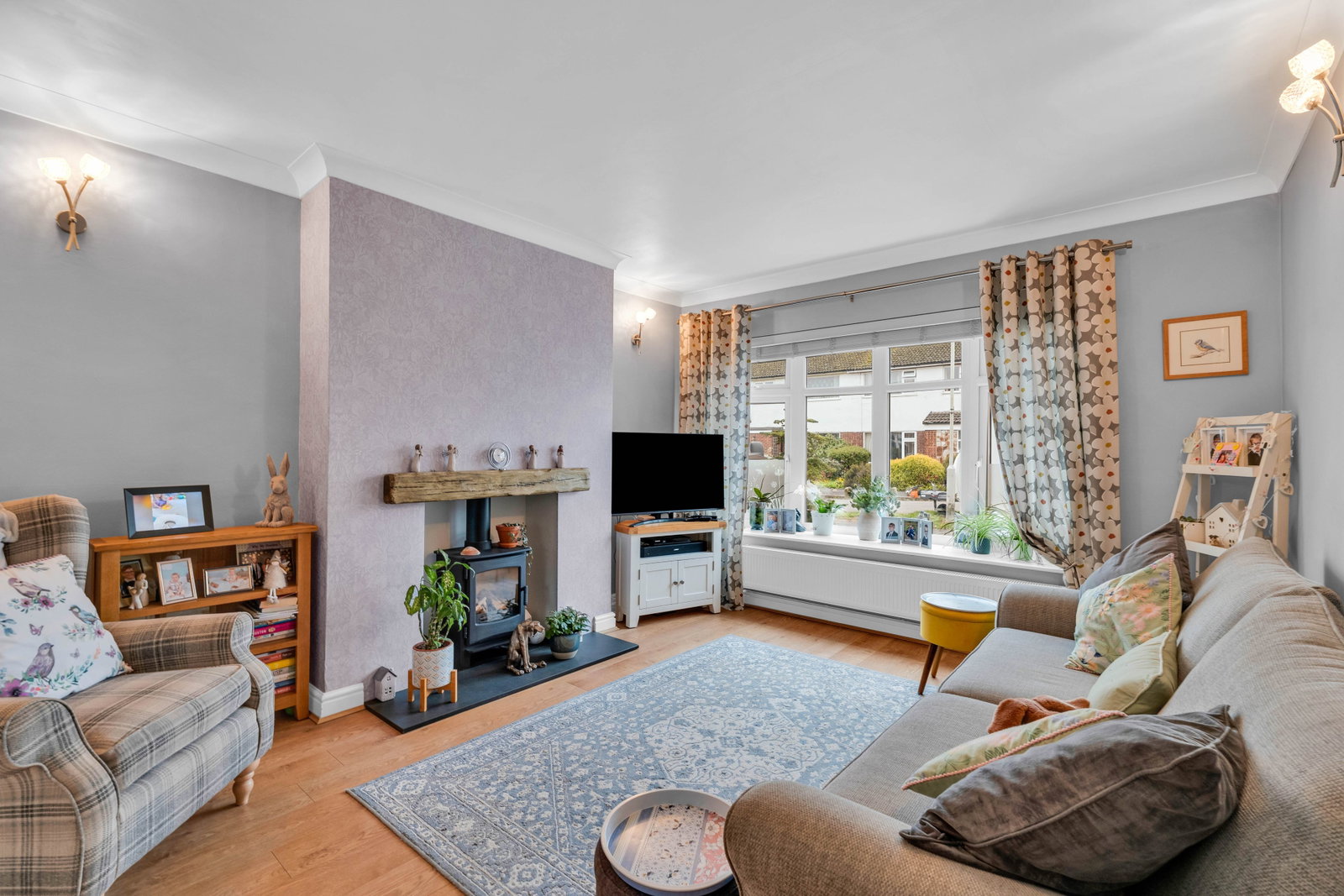 Semi Detached House for sale in East Goscote, Saddlers Close, East Goscote, LE7 3ZS