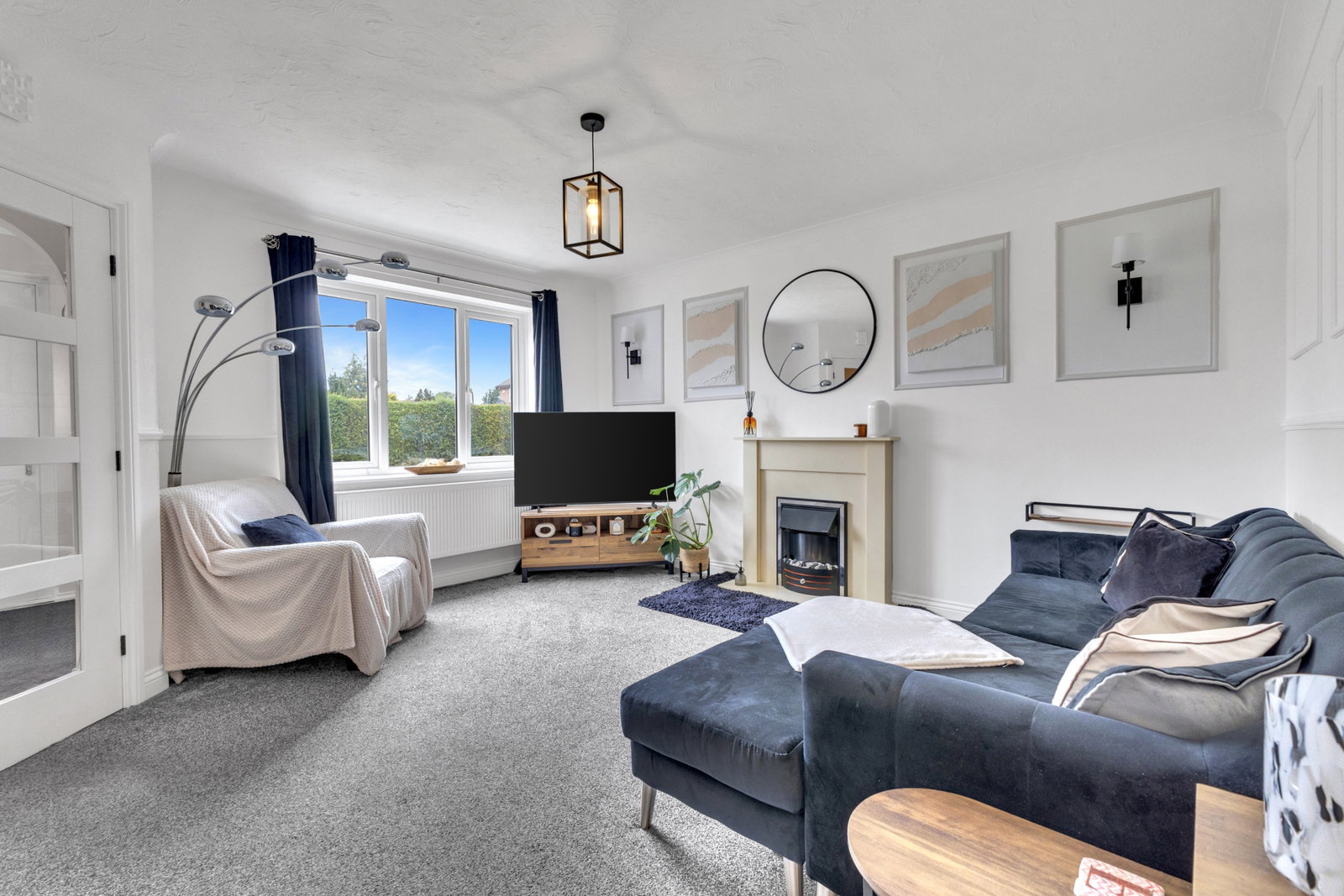 Semi Detached House for sale in Stockton-on-tees, Thurso Close, Fairfield, 880 m²
