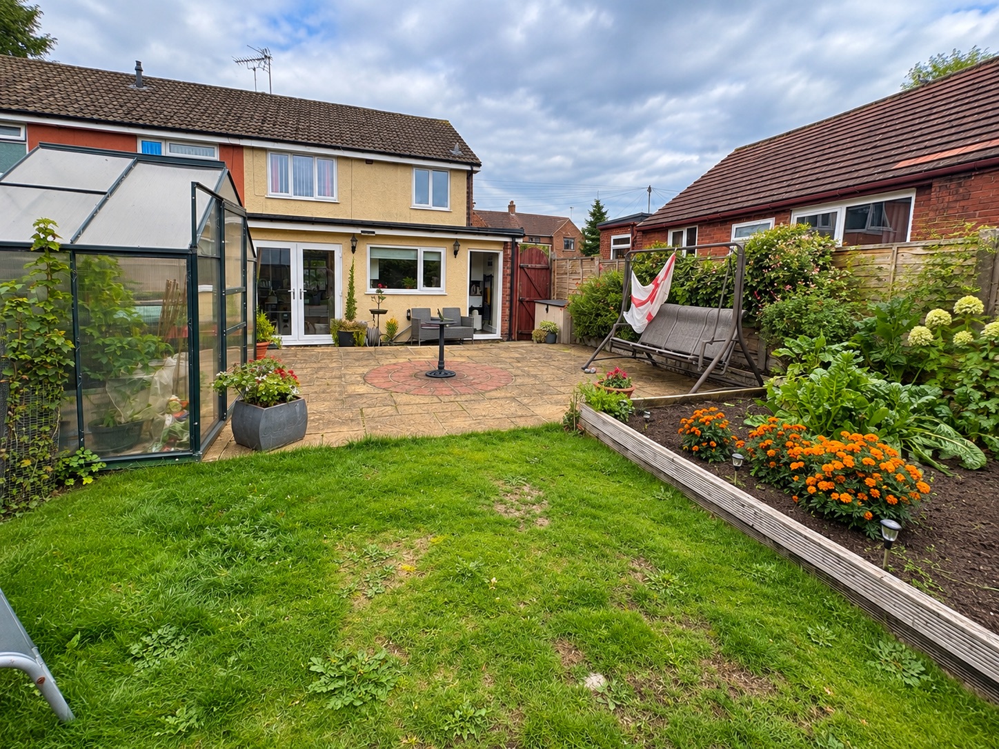 Semi Detached House for sale in Mansfield, Bernard Avenue, Mansfield Woodhouse, Mansfield, NG19 8HR