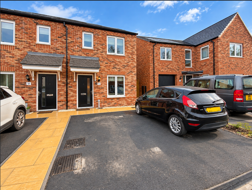 Semi Detached House for sale in Church Gresley, Poppy Lane, Church Gresley
