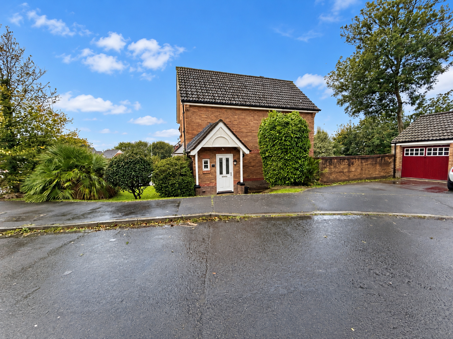 Semi Detached House for sale in Bridgend, Ton View, Kenfig Hill, Bridgend, CF33 6EX