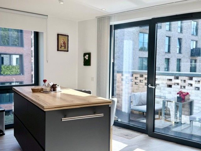 Apartment for sale in Brighton, Saunders Park View, Brighton