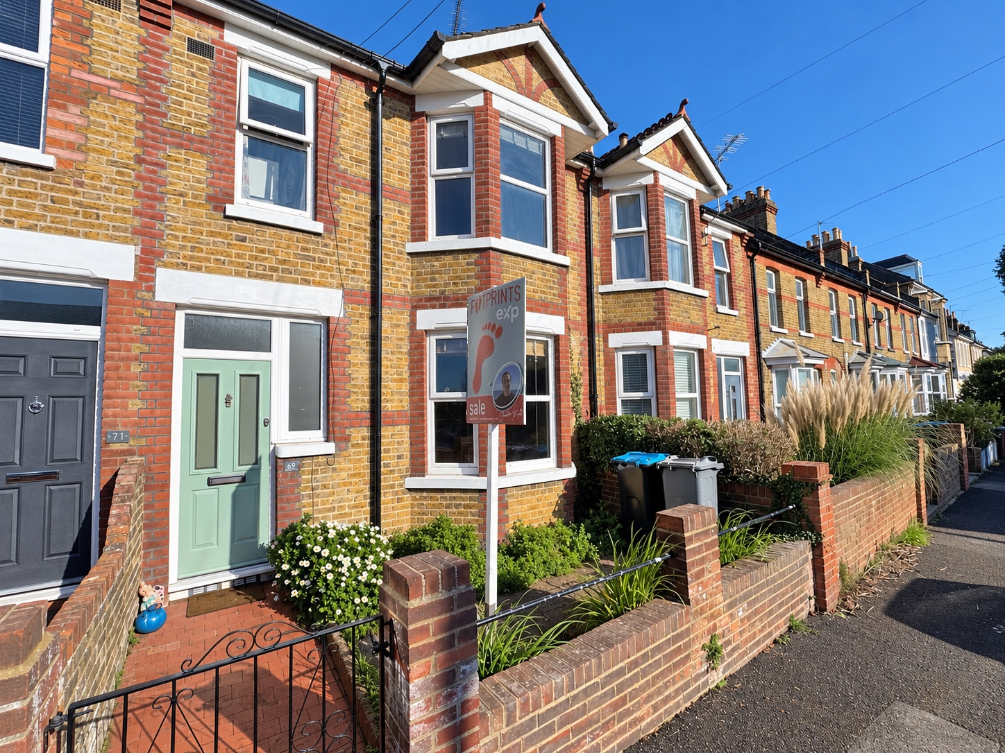 Terraced House for sale in Ramsgate, Edith Road, Ramsgate, CT11 0EB, 980 m²