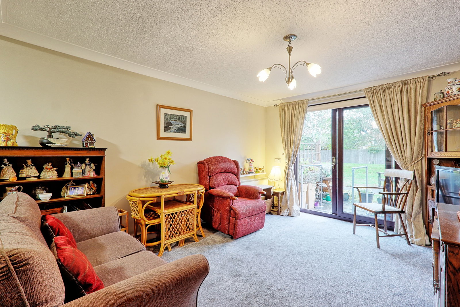 Retirement for sale in Brentwood, The Lawns,Uplands Road,Warley, Brentwood, Essex, CM14, 465 m²