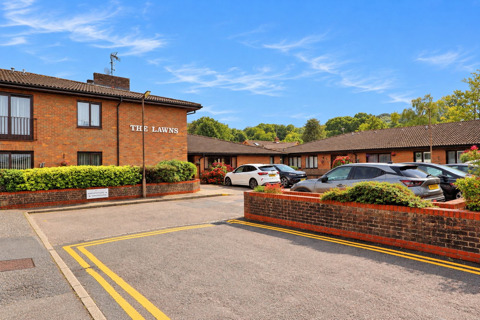 Retirement for sale in Brentwood, The Lawns,Uplands Road,Warley, Brentwood, Essex, CM14, 465 m²
