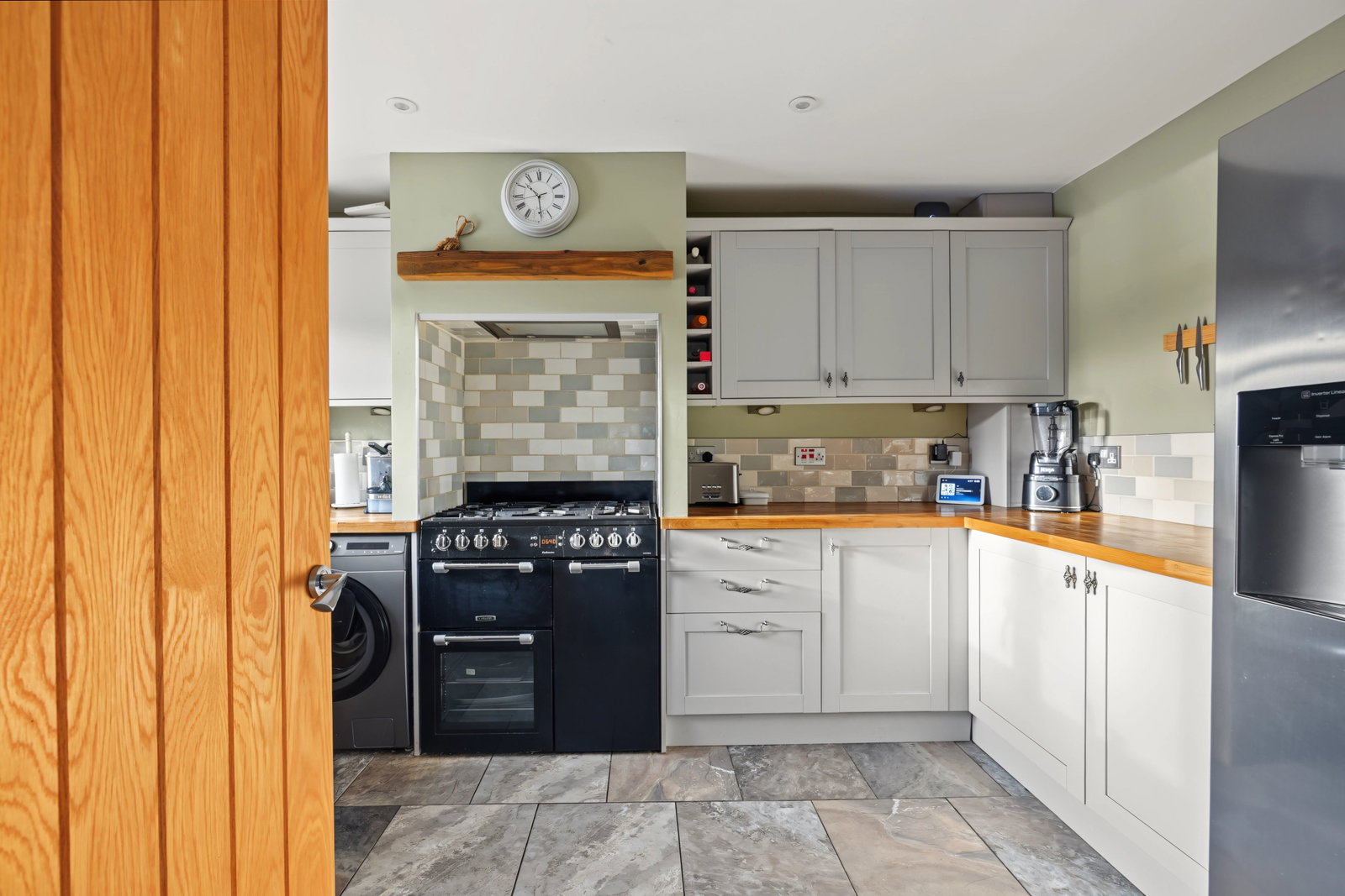 Terraced House for sale in Rochester, Prior Place, Rochester, ME1 3FZ, 969 m²