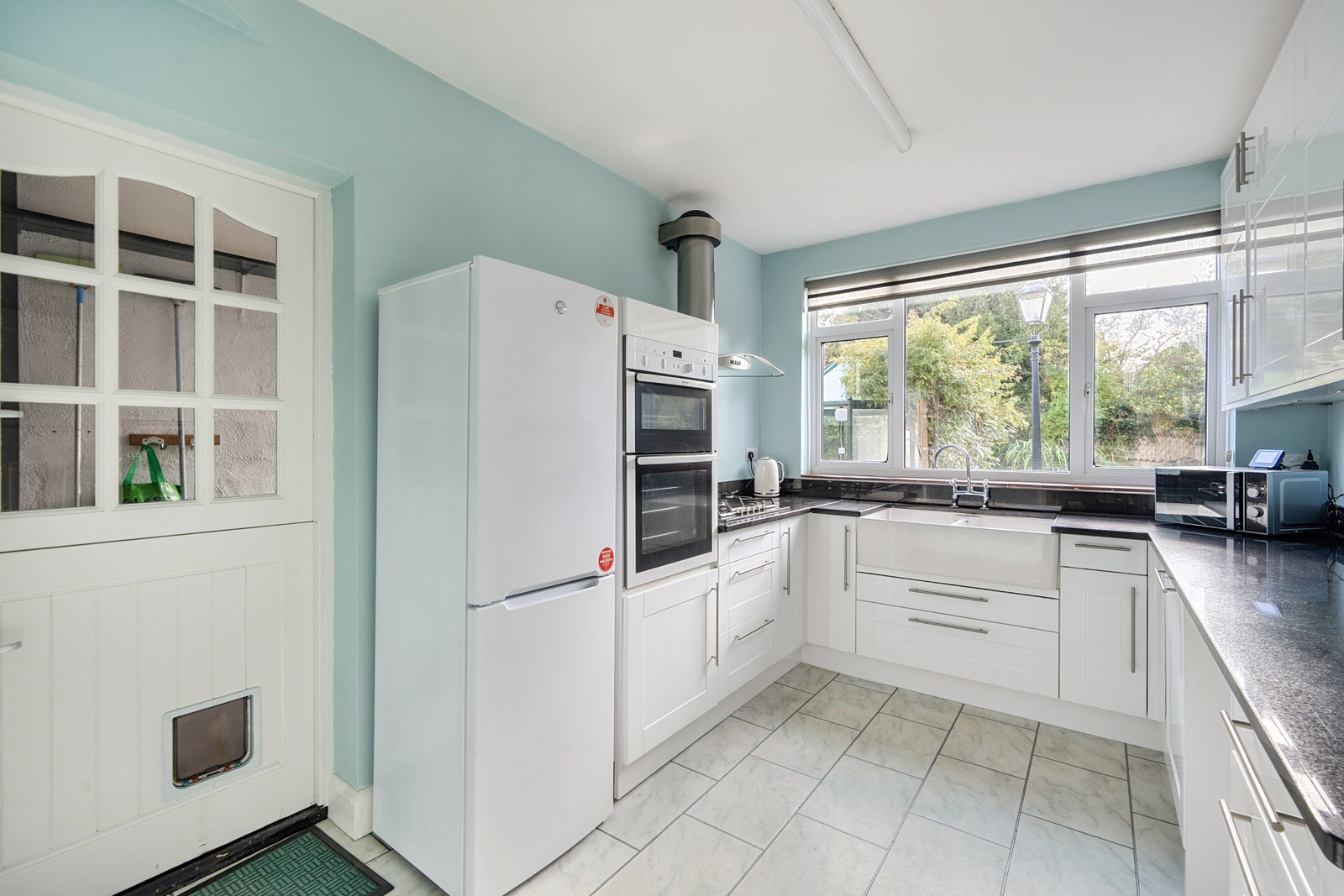 Detached House for sale in Carshalton, Sussex Road, Carshalton Beeches, SM5 3NA
