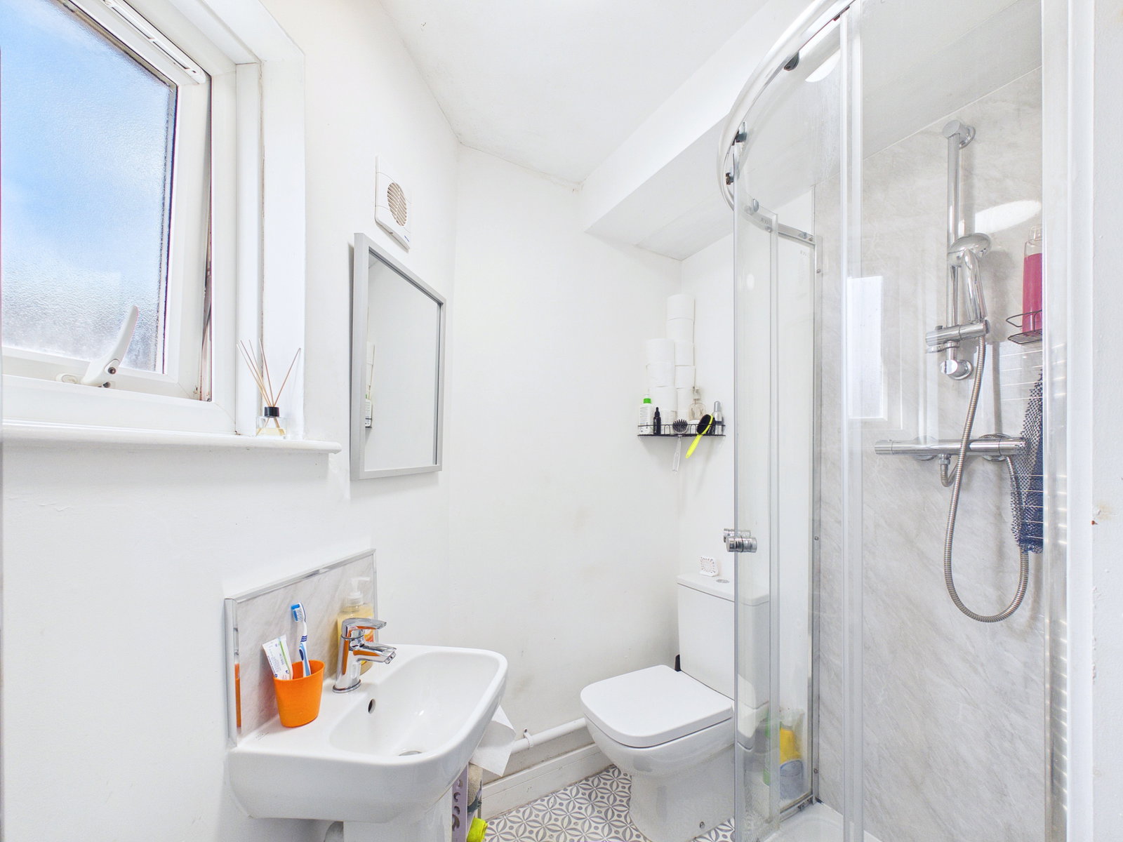 Terraced House for sale in Mansfield, Princes Street, Mansfield, NG18 5SL, 694 m²