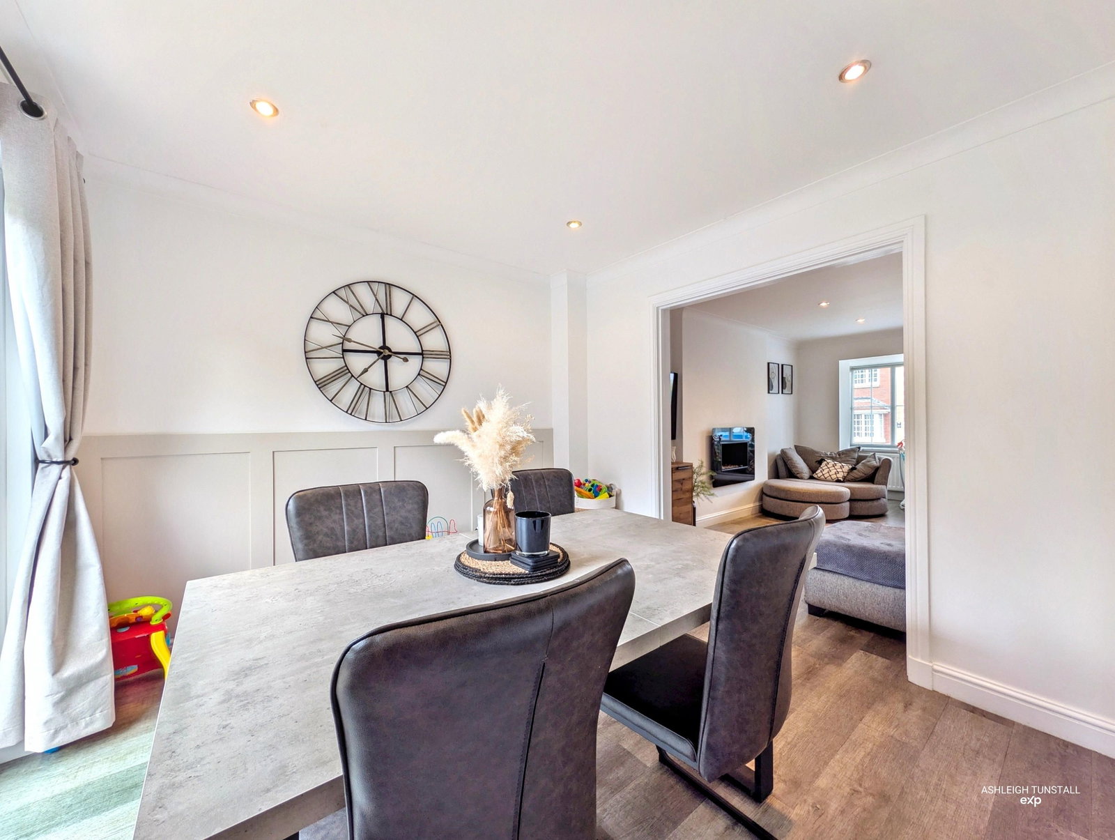 Detached House for sale in Workington, Moorlands Drive, Stainburn, Workington, CA14 4UJ, 1085 m²