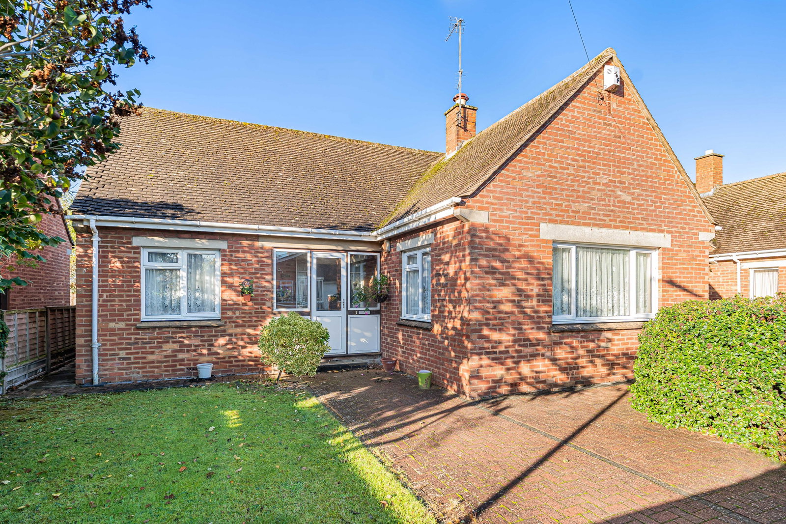 Bungalow for sale in Cheltenham, Laurel Drive, Prestbury, Cheltenham, GL52