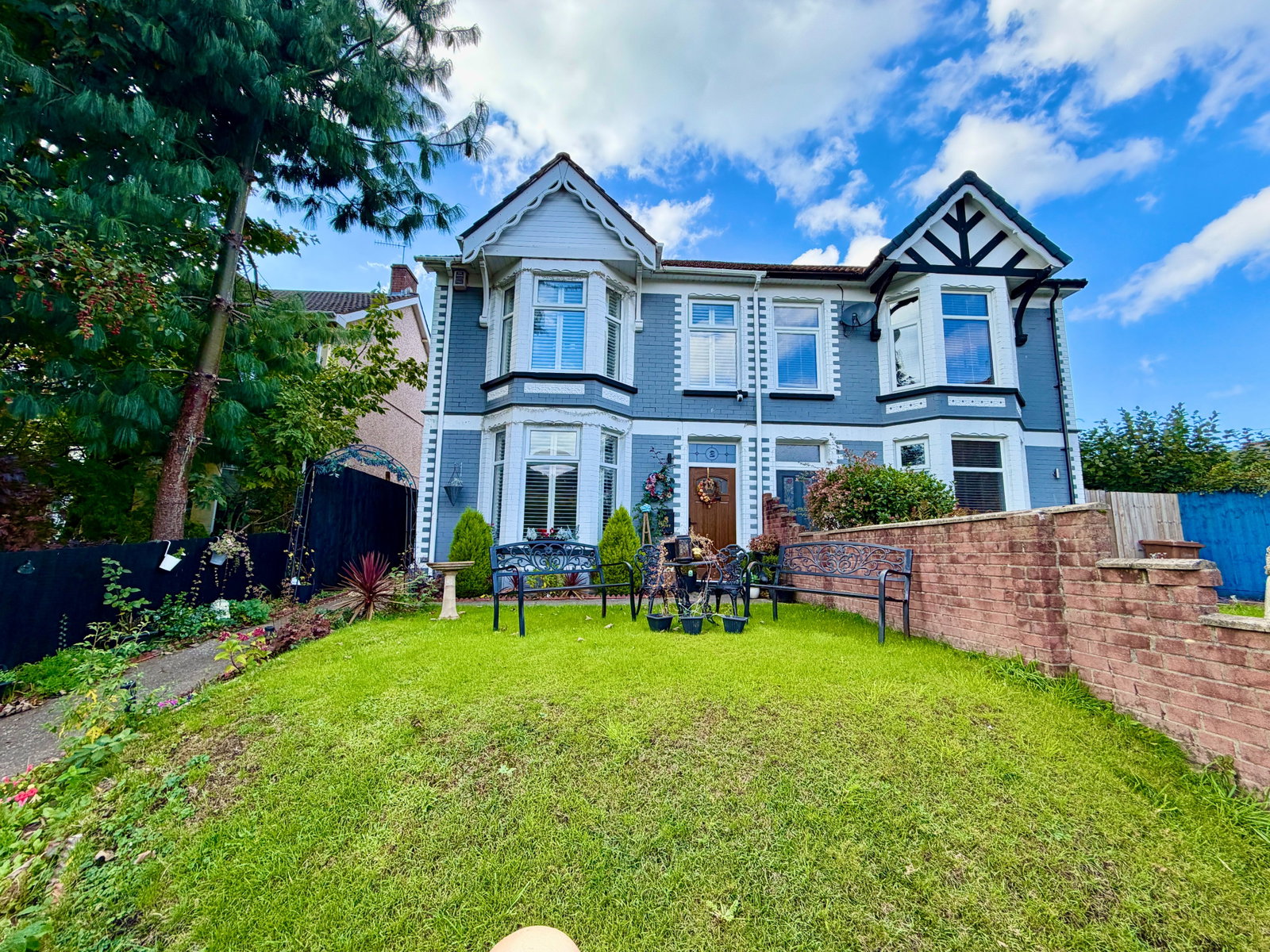 Semi Detached House for sale in Newport, North Road, Newbridge, Newport, NP11 5FA