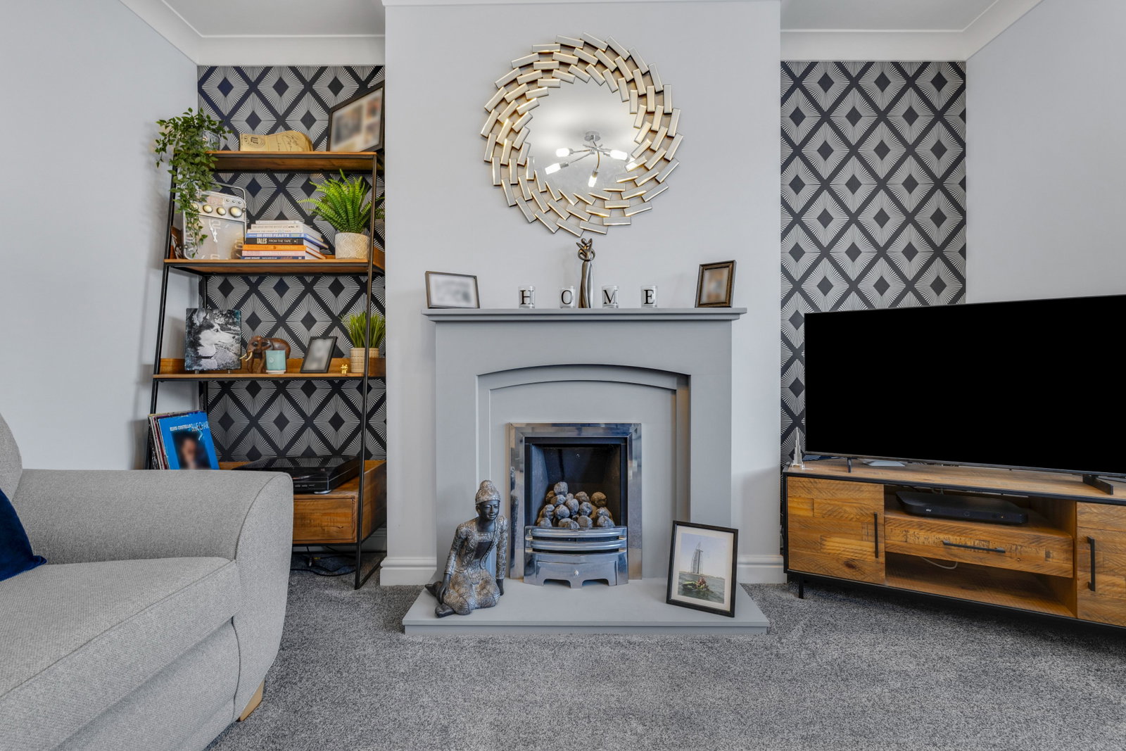 Semi Detached House for sale in Stourbridge, Gregory Road, Wollaston, Stourbridge, DY8 3NF