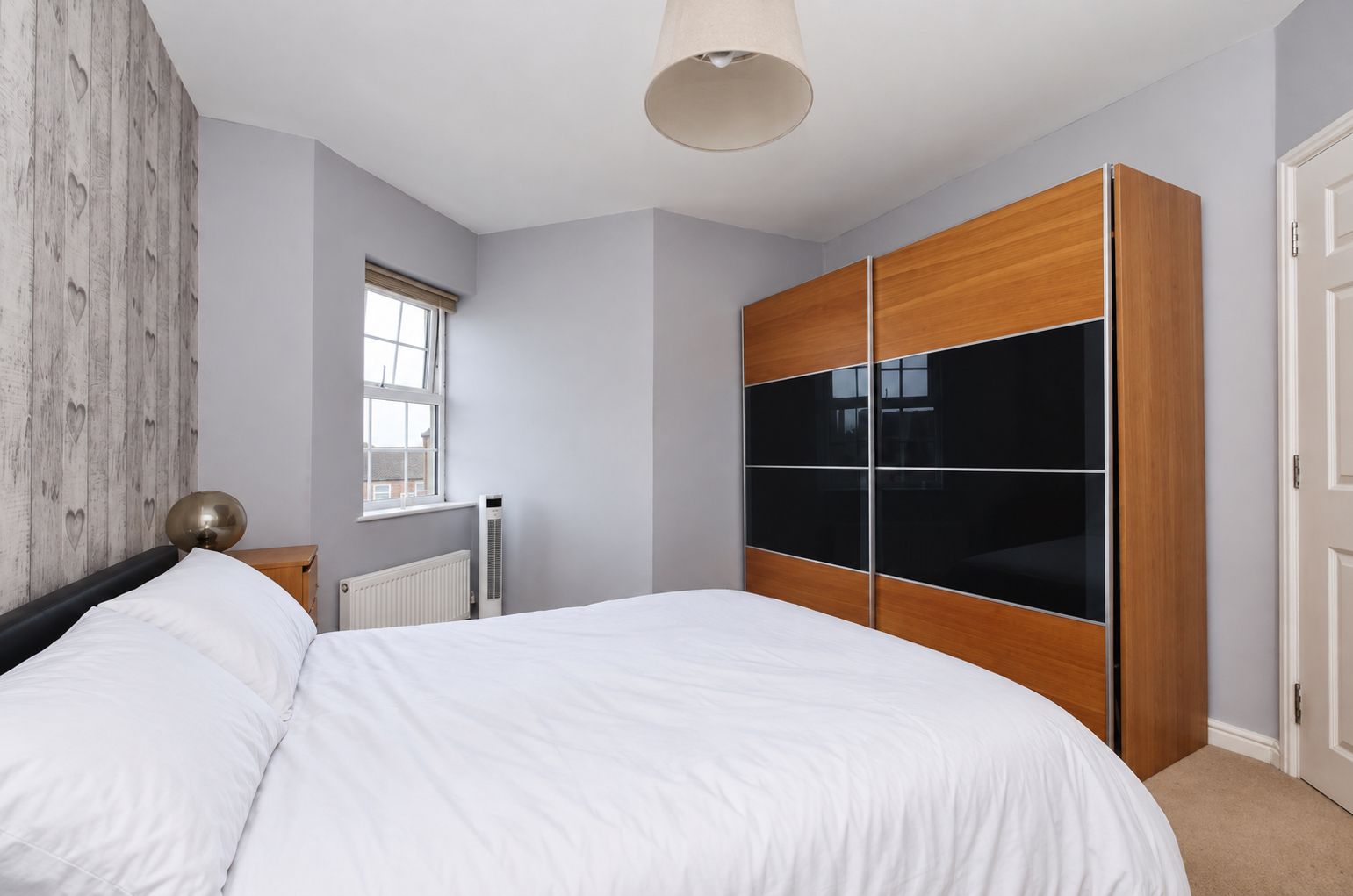 Flat for sale in York, Page House, Didsbury Close, York, YO30 5NN, 460 m²