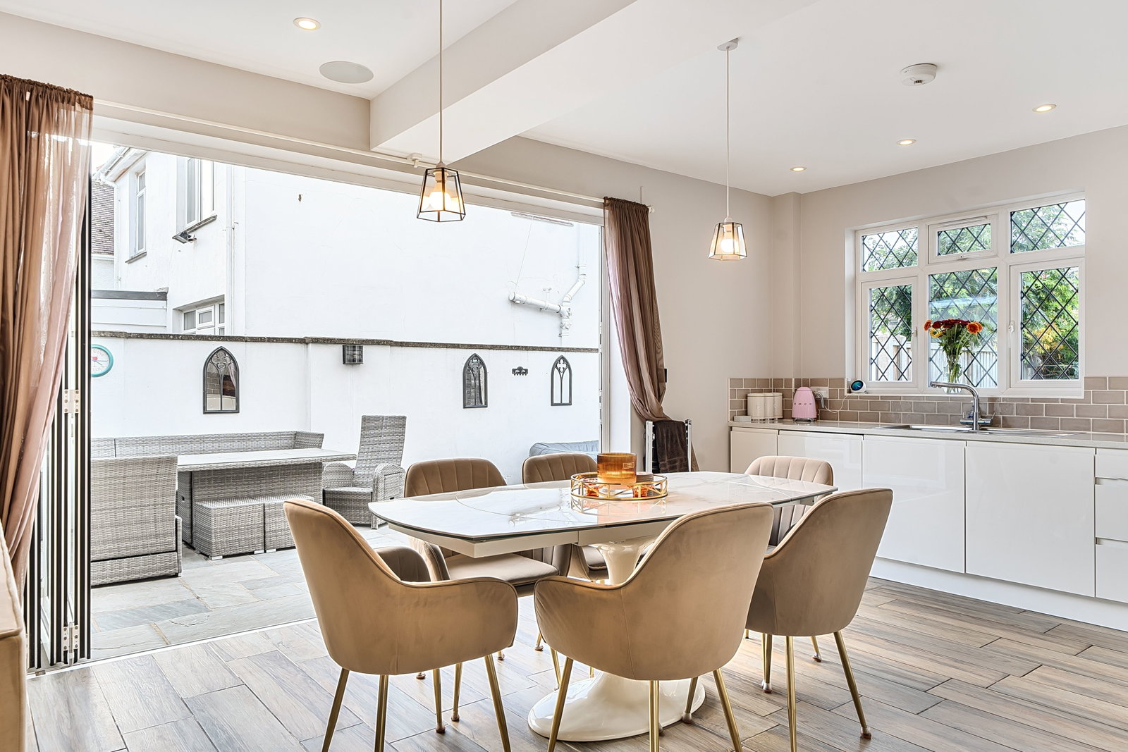 Detached House for sale in Bognor Regis, Marshall Avenue, Bognor Regis, West Sussex, 1656 m²