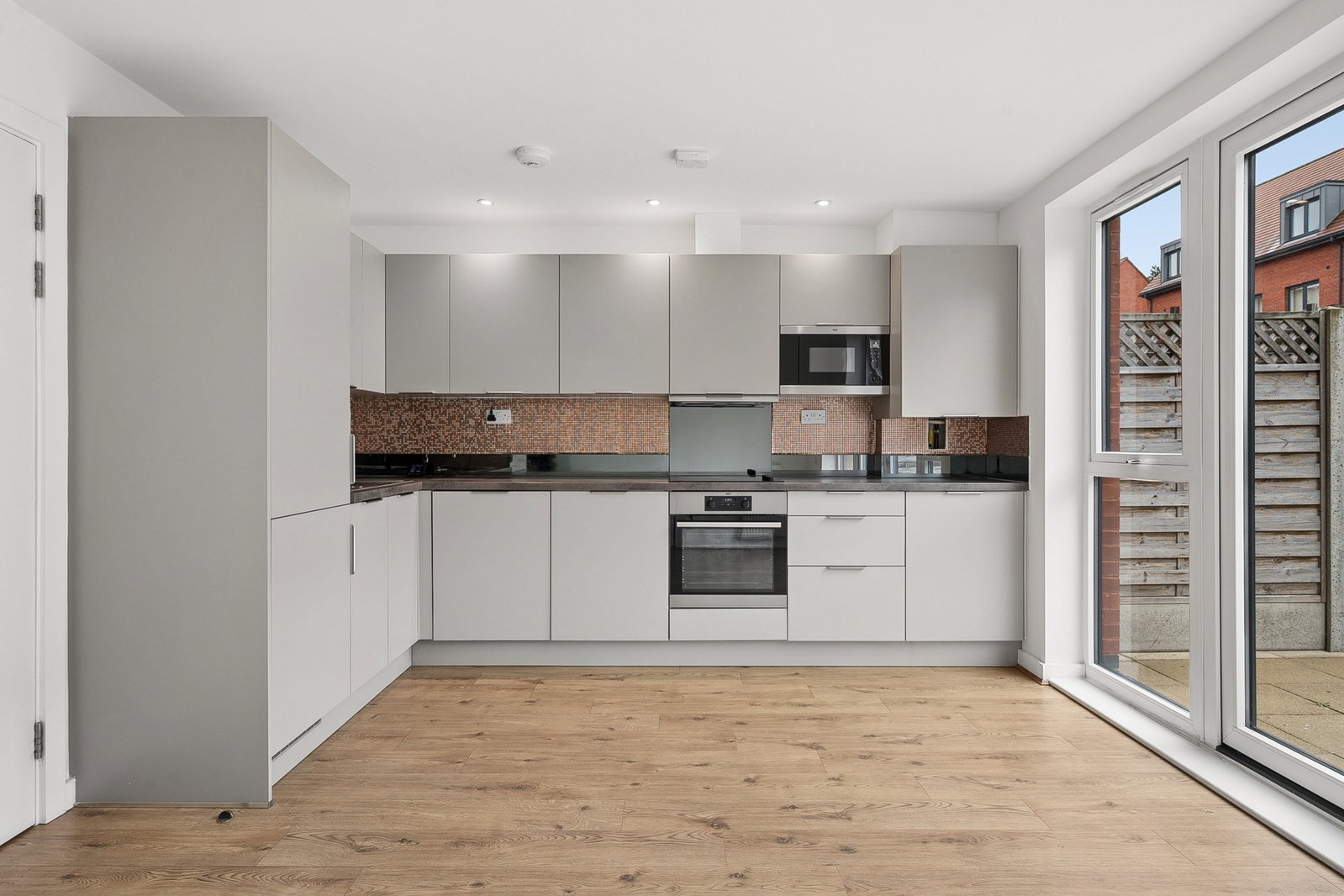 Terraced House for sale in Stockport, Booth Square, Cheadle, Stockport, SK8 2GP, 1500 m²