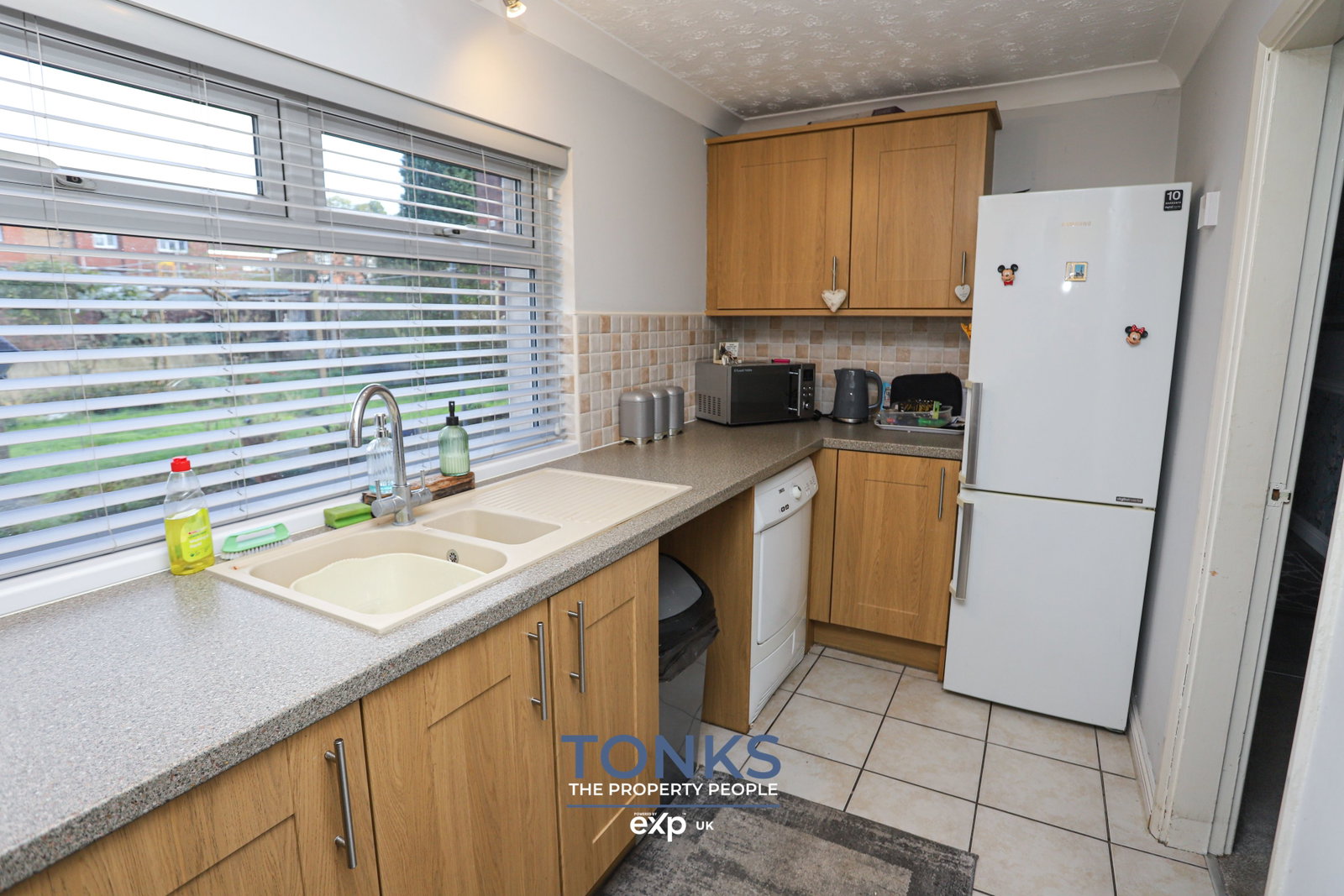Flat for sale in Dudley, Eagle Close, Dudley, DY1 2JX
