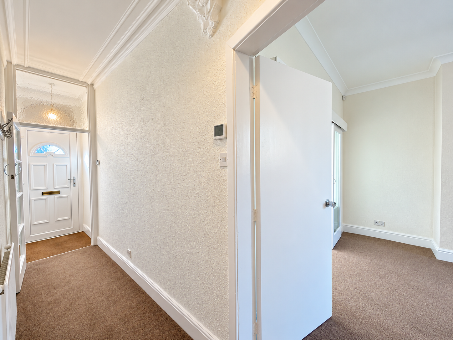 Terraced House for sale in Stockport, Hempshaw Lane, Offerton, Stockport, SK2 5TP