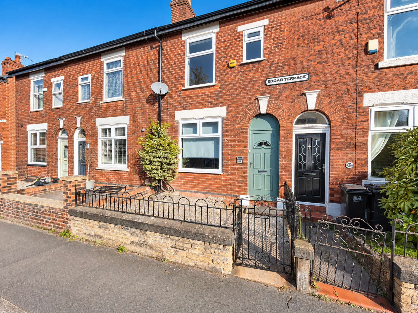 Terraced House for sale in Stockport, Hempshaw Lane, Offerton, Stockport, SK2 5TP