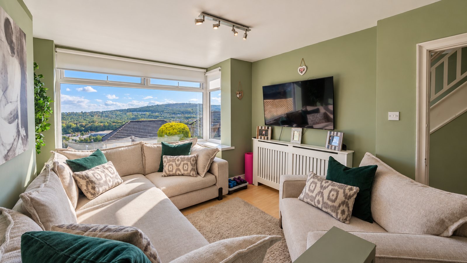 Terraced House for sale in Swansea, Caryl Terrace, Plasmarl, Swansea, SA6 8NA, 786 m²