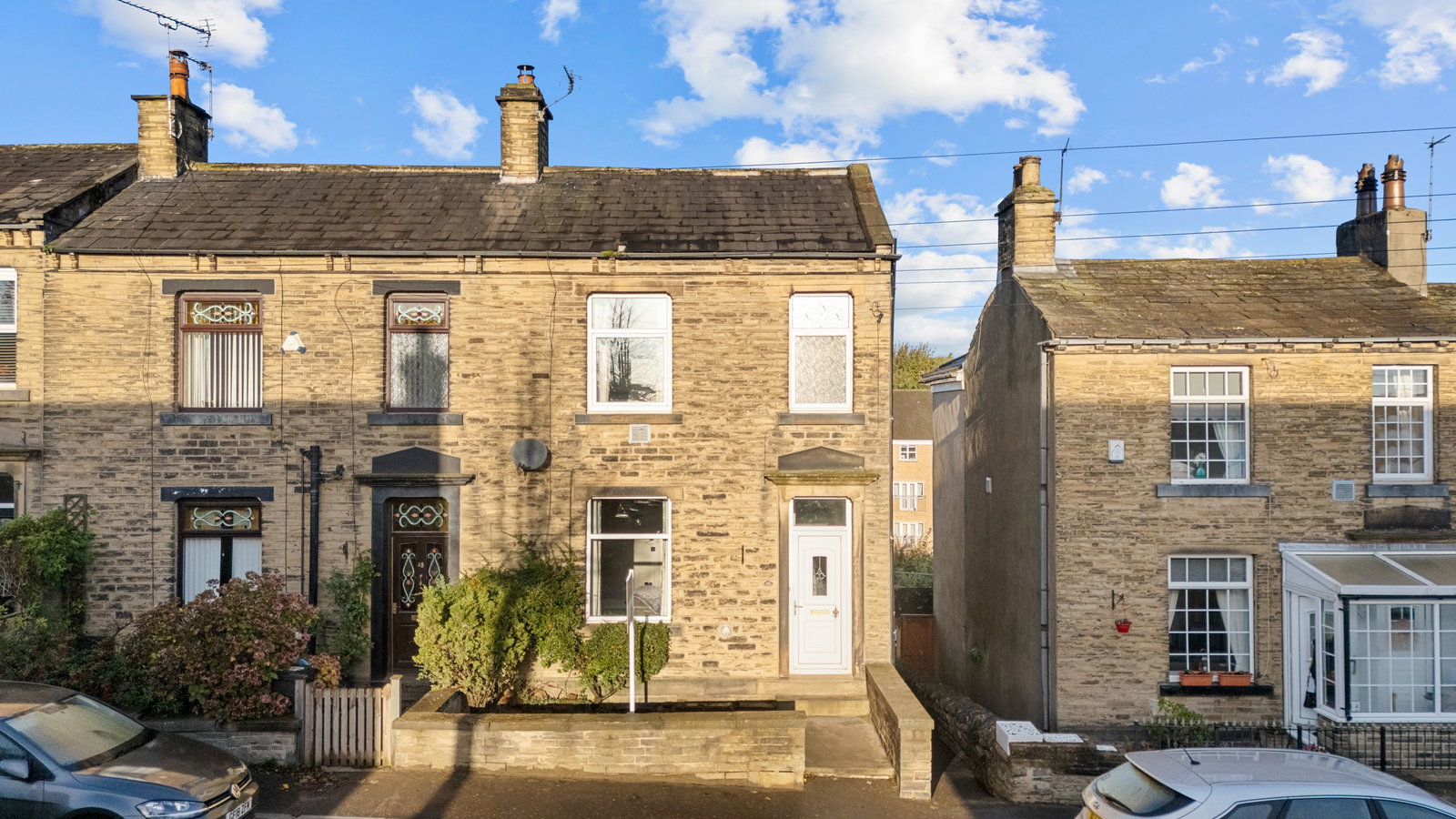 End Of Terrace House for sale in Brighouse, New Hey Road, Rastrick, HD6 3PZ
