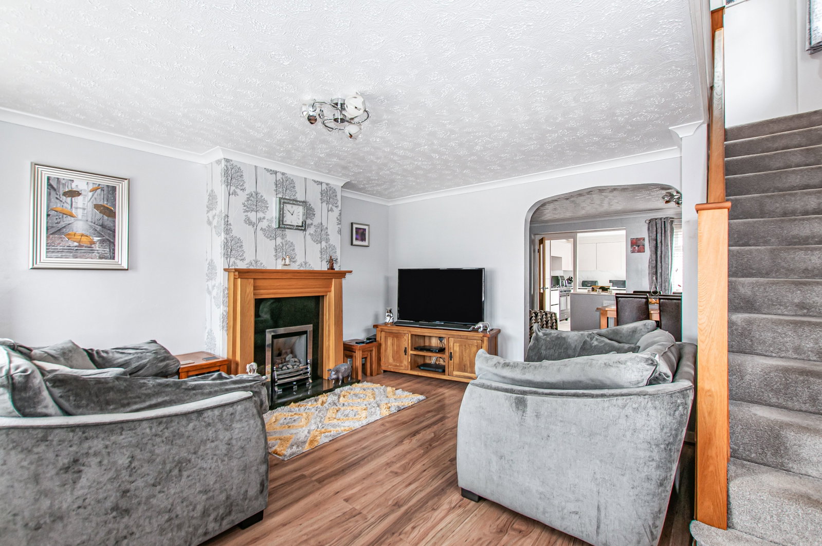 Semi Detached House for sale in Hull, 101 Ridgestone Avenue, Bilton, Hull, HU11 4AJ