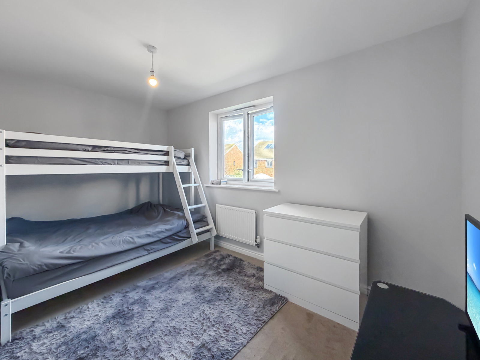 Semi Detached House for sale in Tilbury, Sanderling Close, East Tilbury RM18 8FF