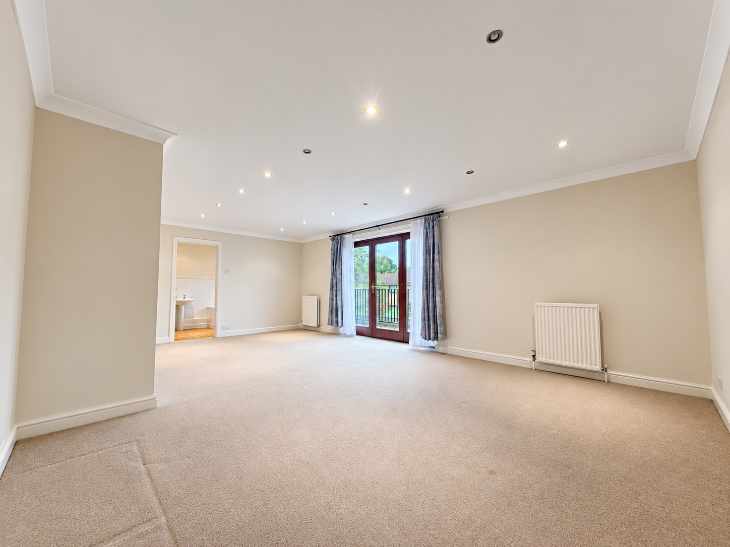 Detached House for sale in Peterborough, Eastfield Road, Peterborough, PE1