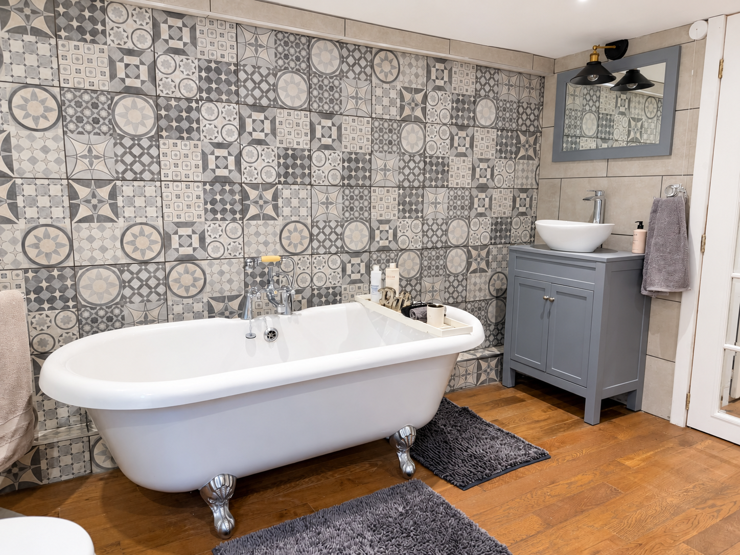 Semi Detached House for sale in Swansea, Swansea Road, Llangyfelach, Swansea