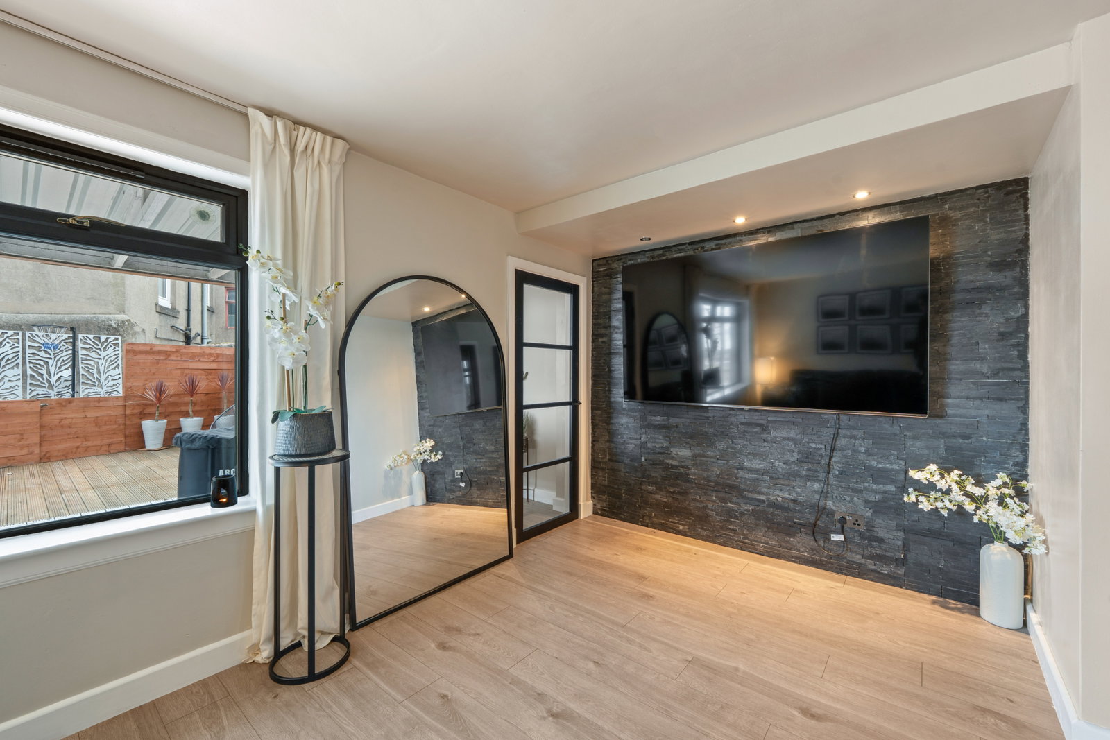 End Of Terrace House for sale in Burntisland, West Leven Street, Burntisland, KY3 9DZ