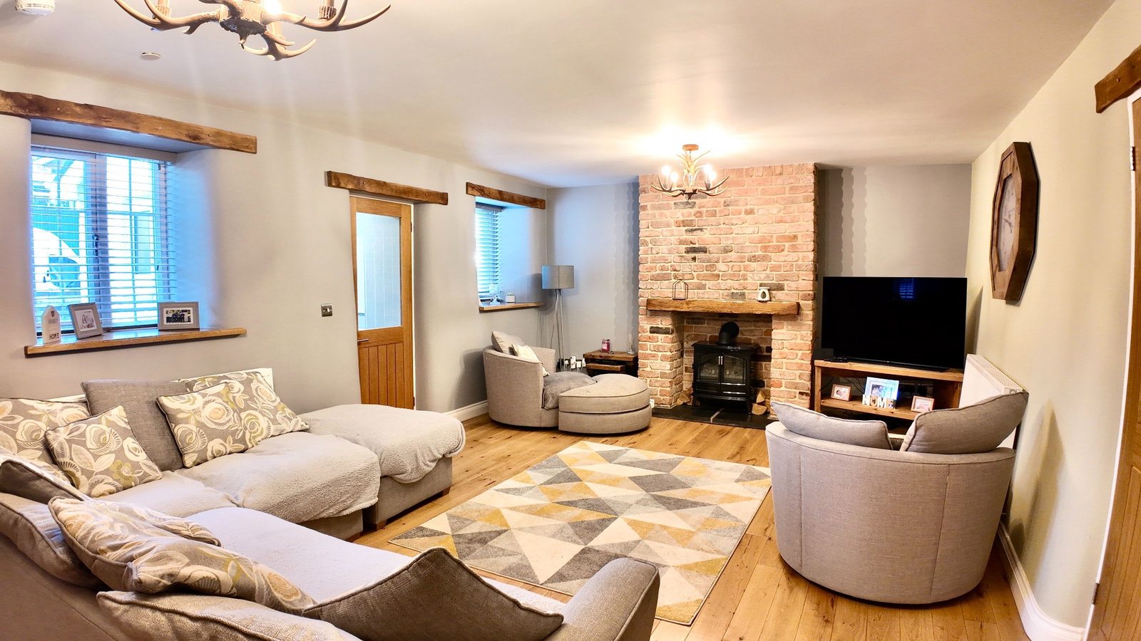 Detached House for sale in Blackwood, Oakdale, Blackwood, NP12 0JJ