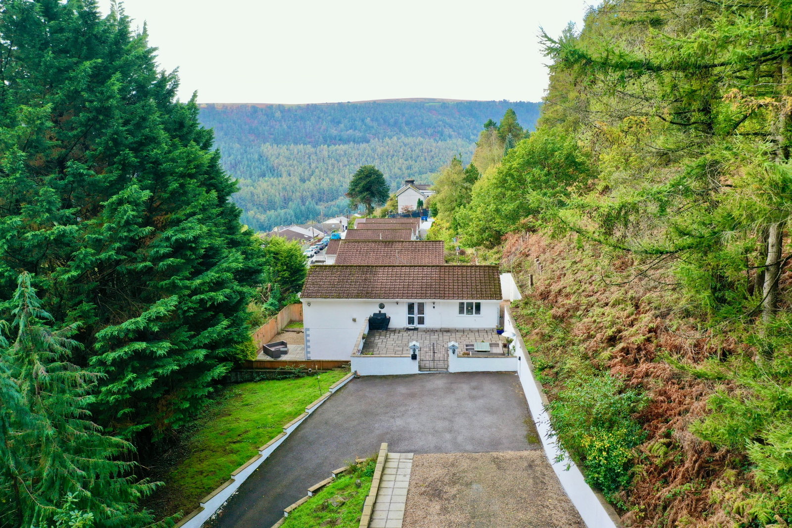 Detached House for sale in Abertillery, Heol Gerrig, Abertillery, NP13 1BJ