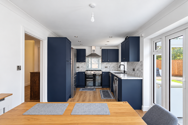 Detached House for sale in Swindon, Barcote Close, Redhouse, Swindon, SN25 2BH, 1474 m²