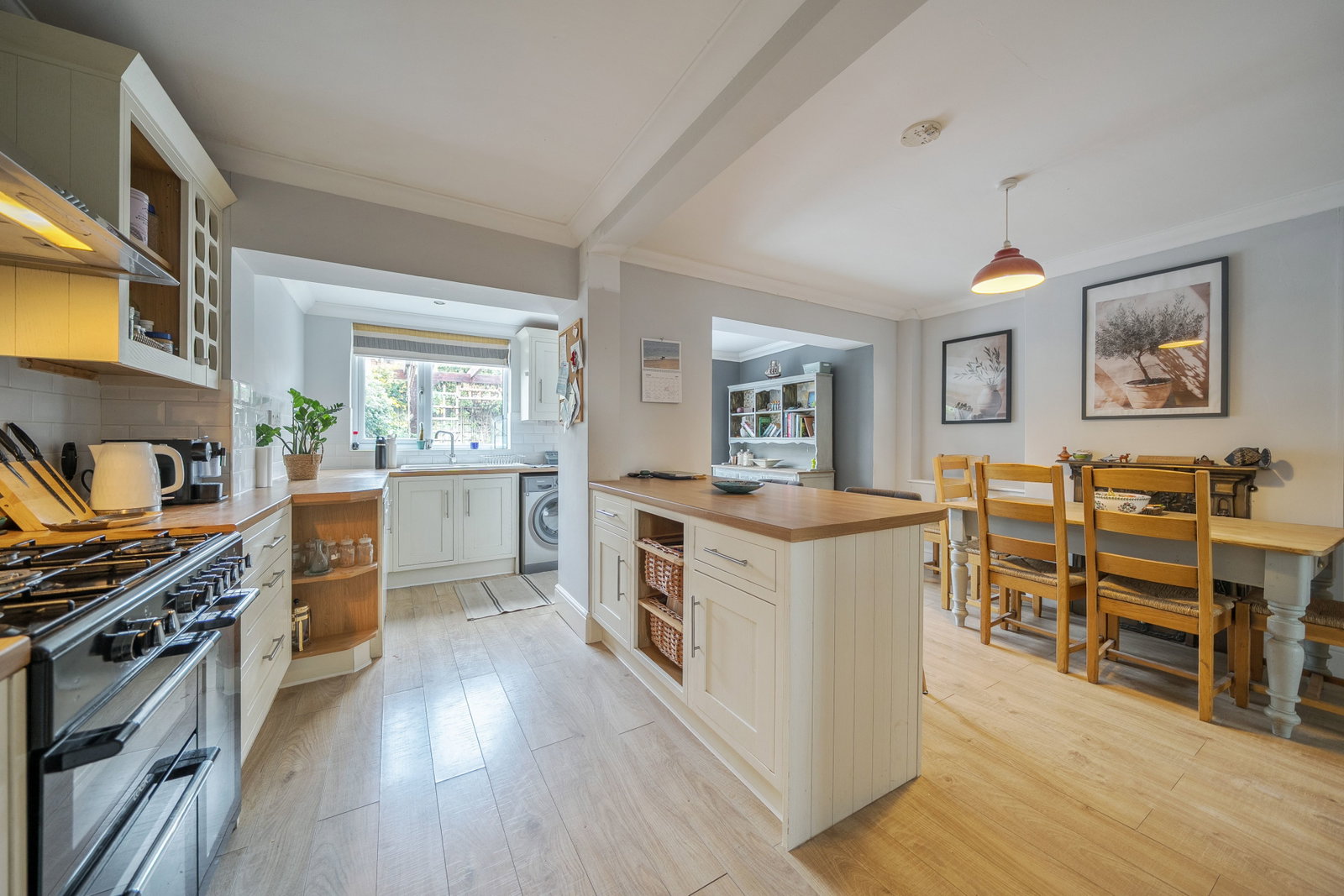 Terraced House for sale in Exeter, De La Rue Way, Exeter, EX4 8PW, 915 m²