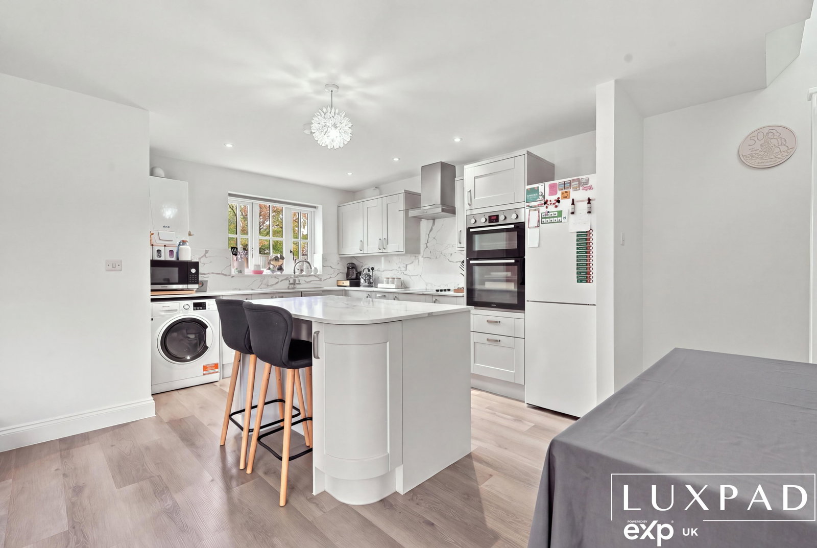 Detached House for sale in Ipswich, 1d Bradfield Avenue, Hadleigh, Ipswich, IP7 5ES, 902 m²