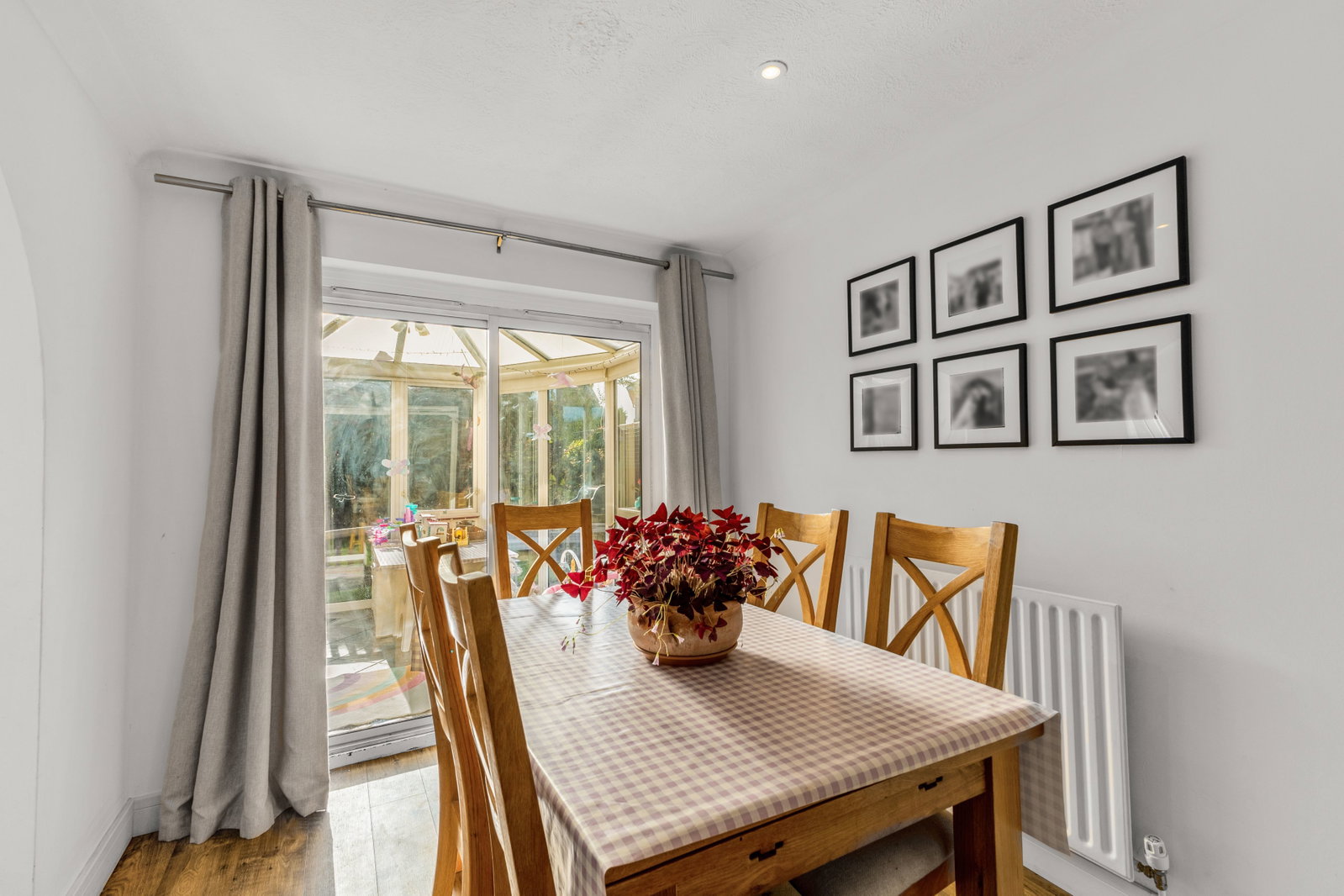 Detached House for sale in Burgess Hill, The Warren, Burgess Hill, West Sussex, RH15 0DZ