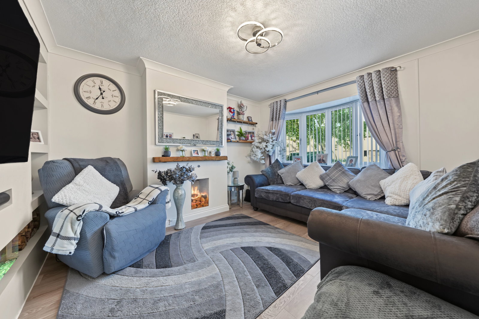 Terraced House for sale in Birmingham, Hurst Lane, Shard End, Birmingham