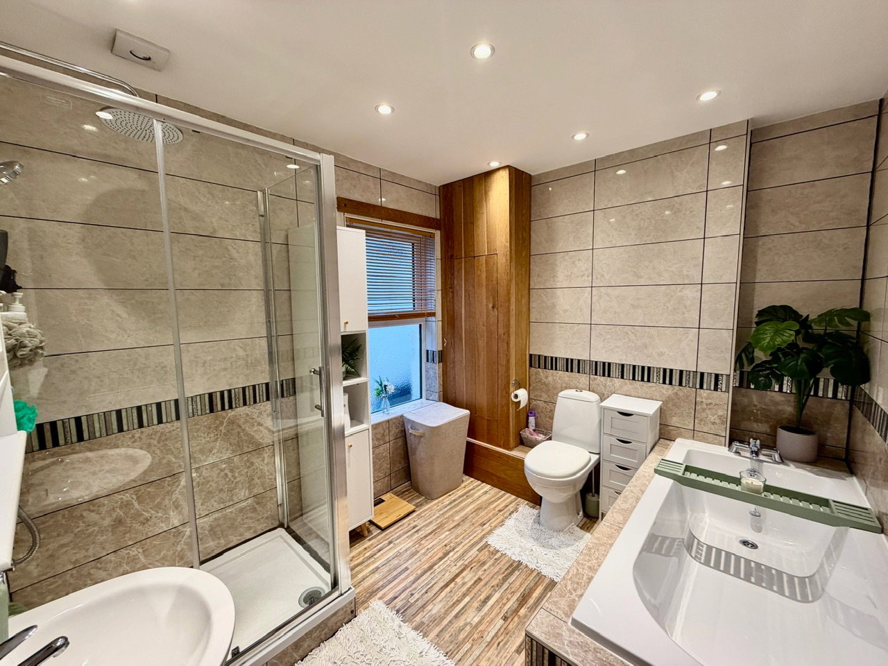Terraced House for sale in Pontypool, Hanbury Road, Pontnewynydd, Pontypool, NP4 6PN